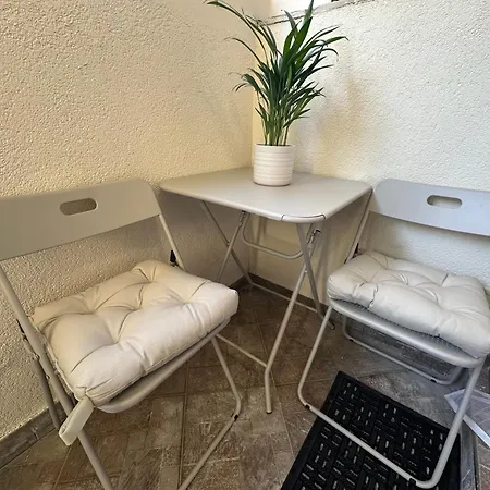 Paradise For Two 扎达尔